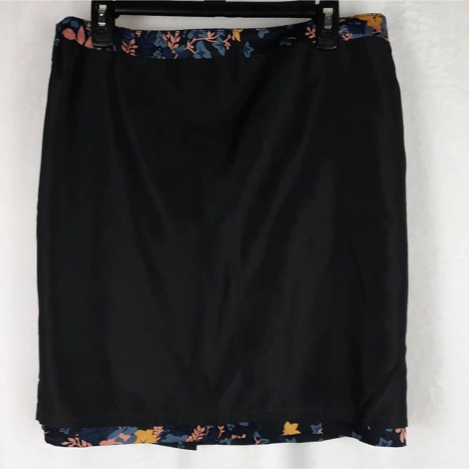 Ann Taylor Loft Floral Print skirt