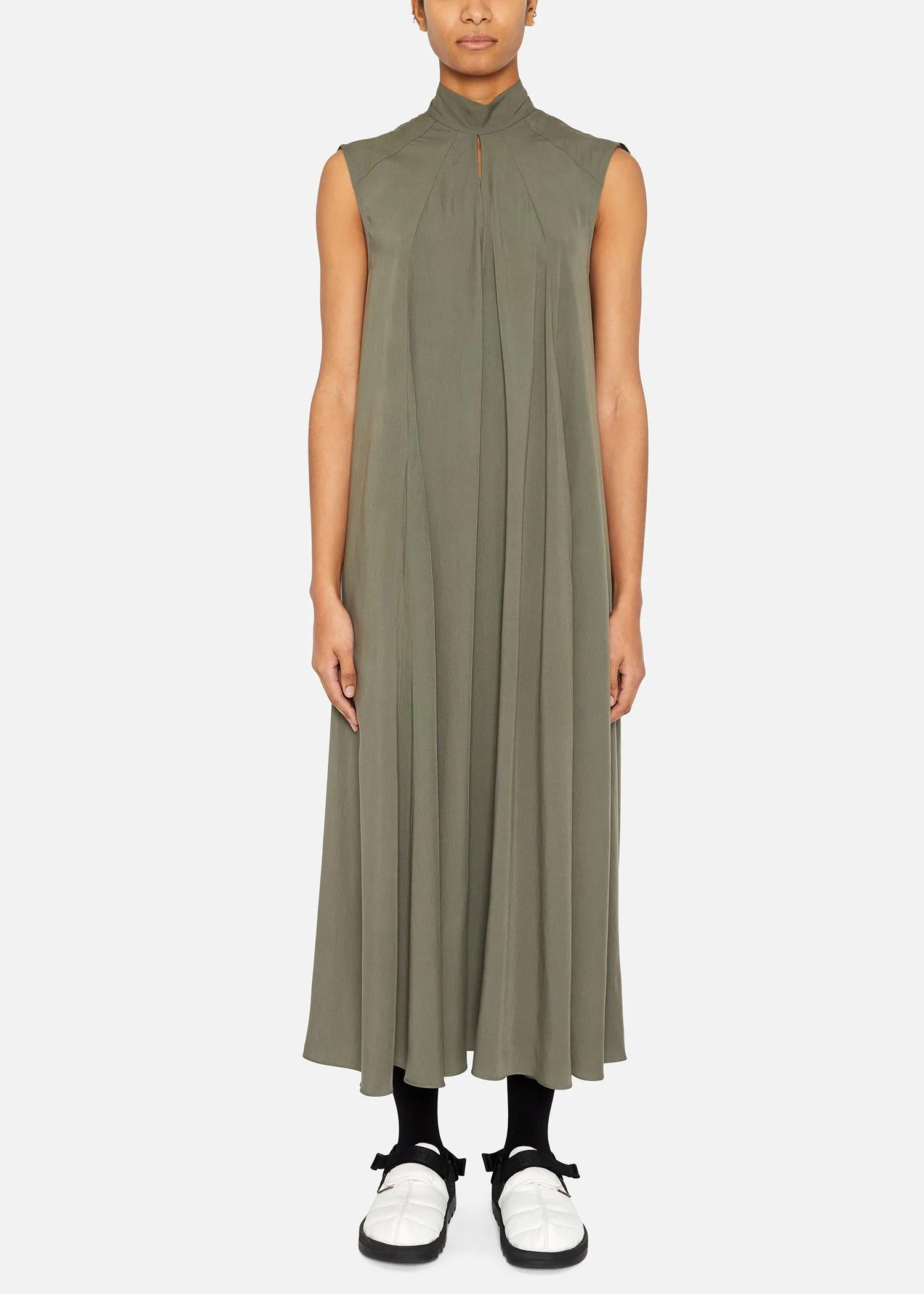 CAPE DRESS OLIVE