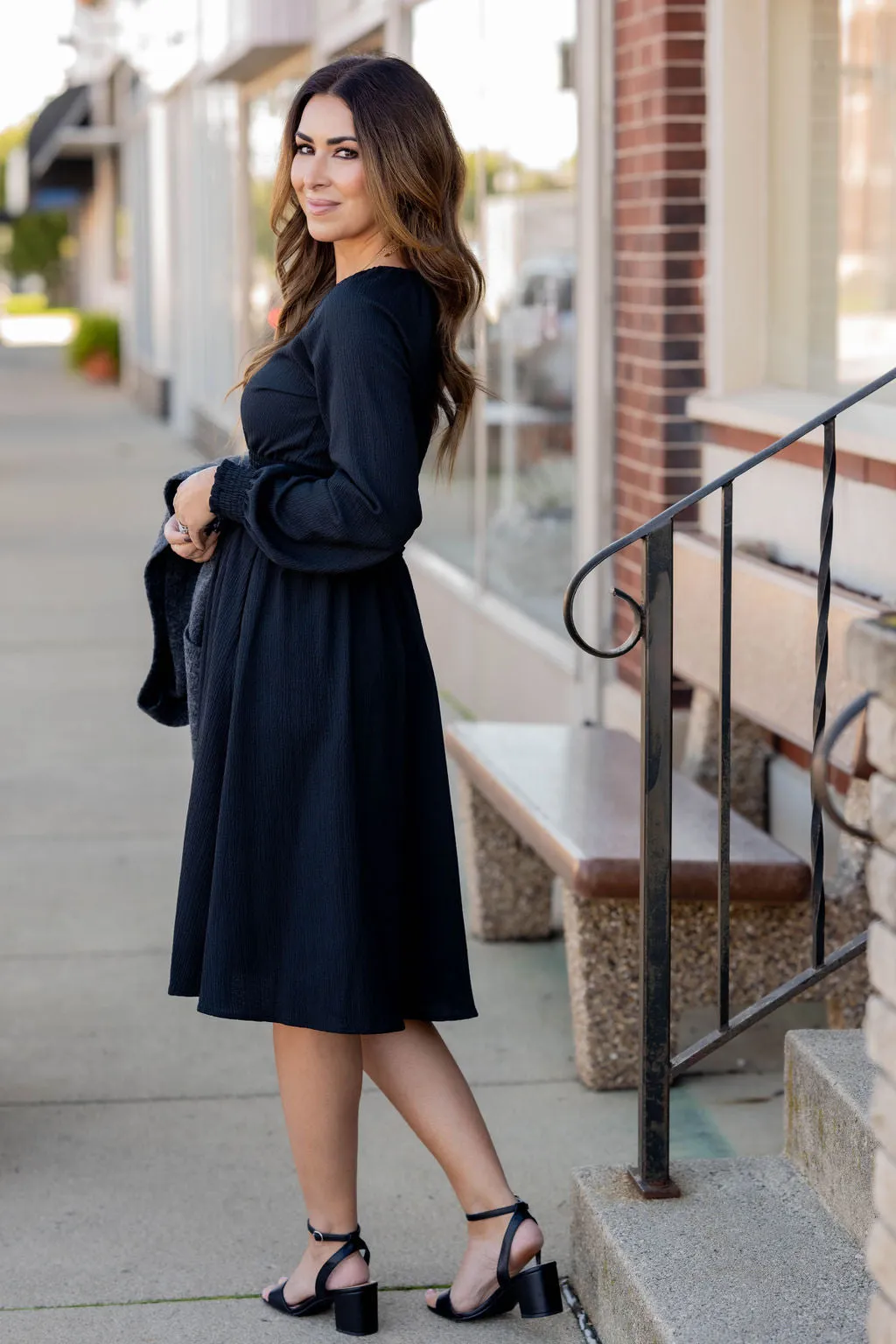 Cinch Accented Long Sleeve Dress