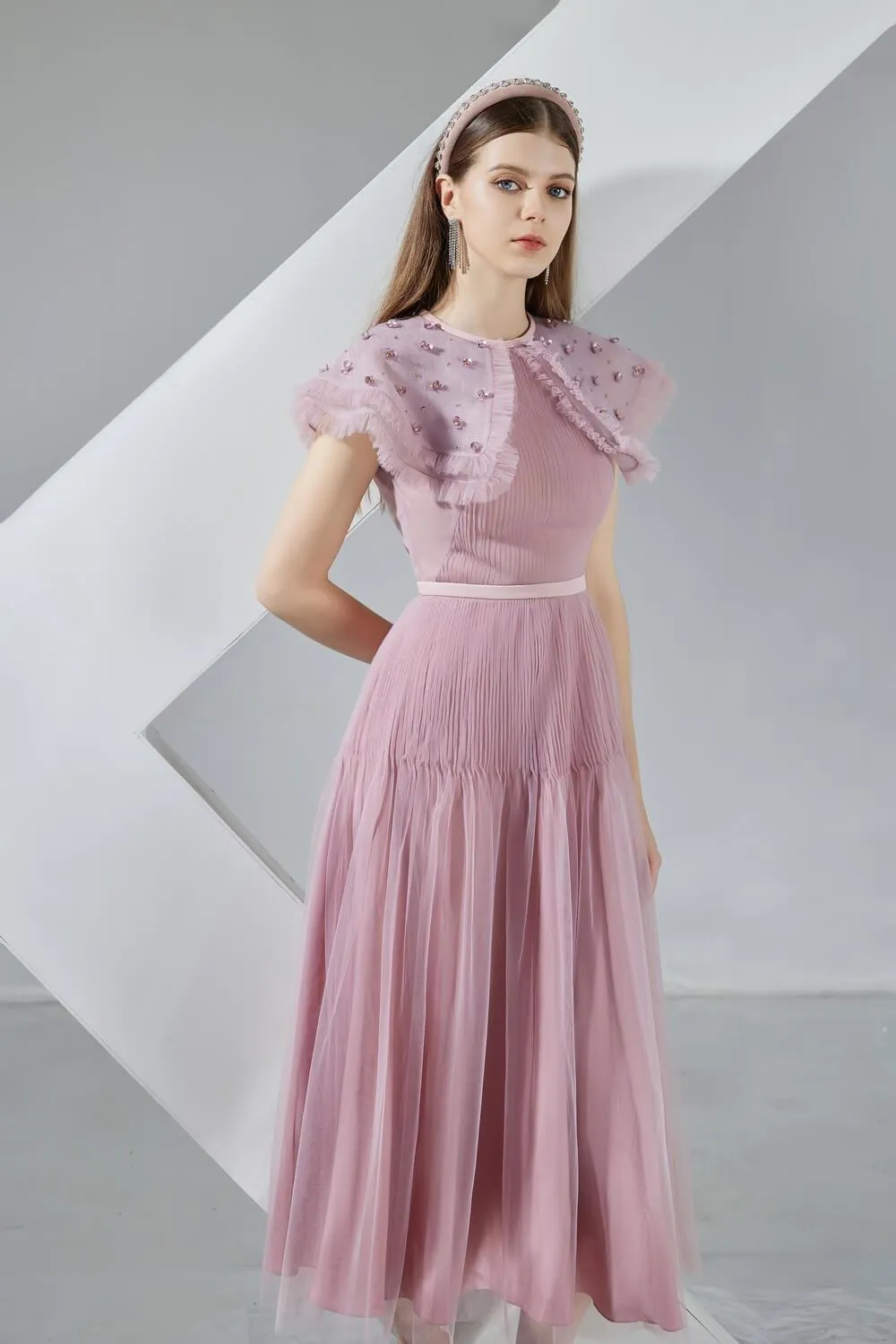 Jully Gathered Round Neck Organza Midi Dress