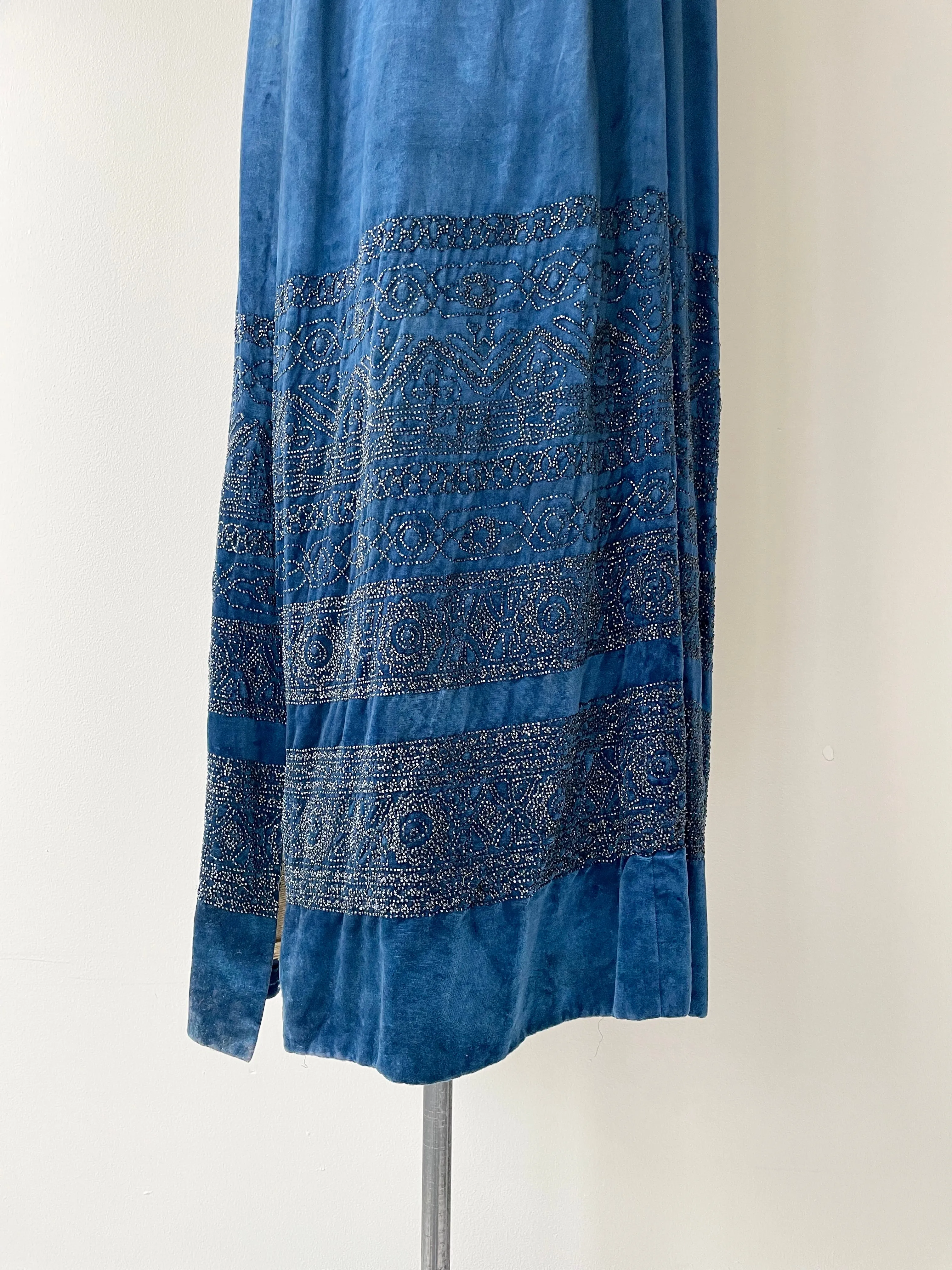 Phèdre Edwardian Silk Velvet Cloak