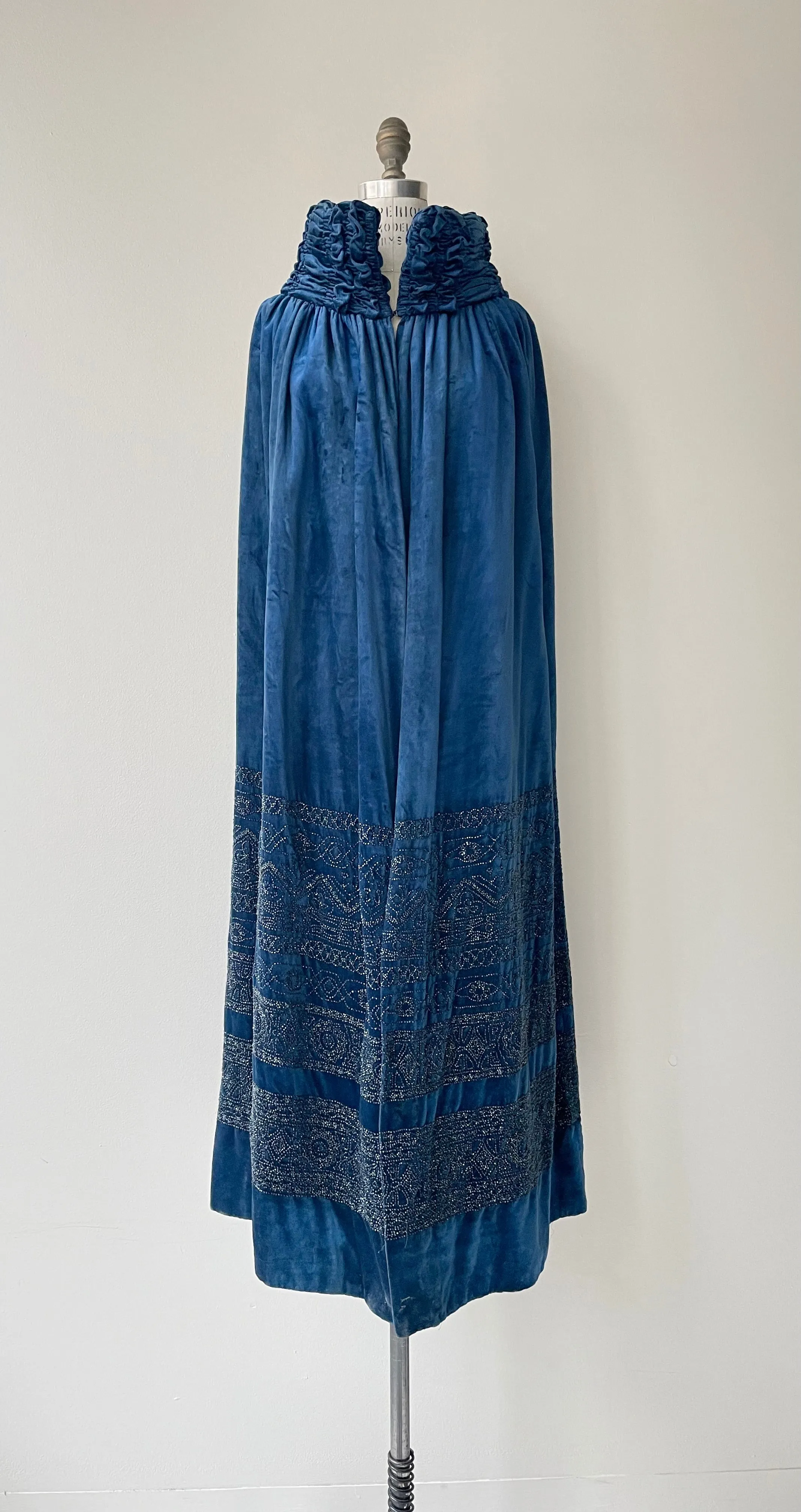 Phèdre Edwardian Silk Velvet Cloak