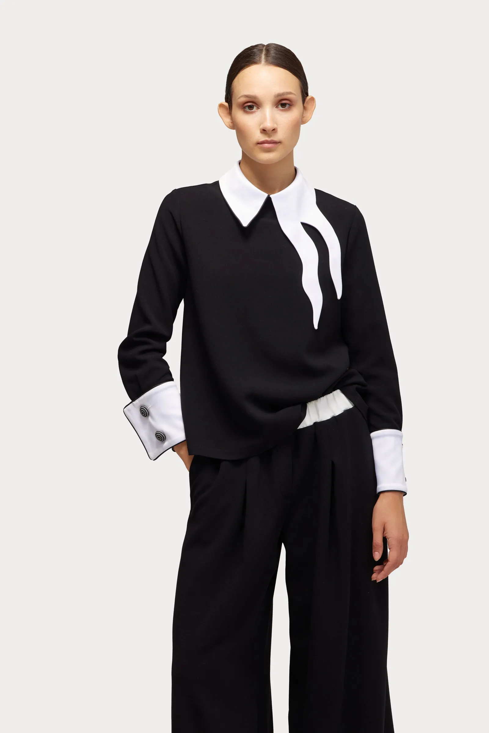 Semi-Formal Blouse With Contrasting Details Black