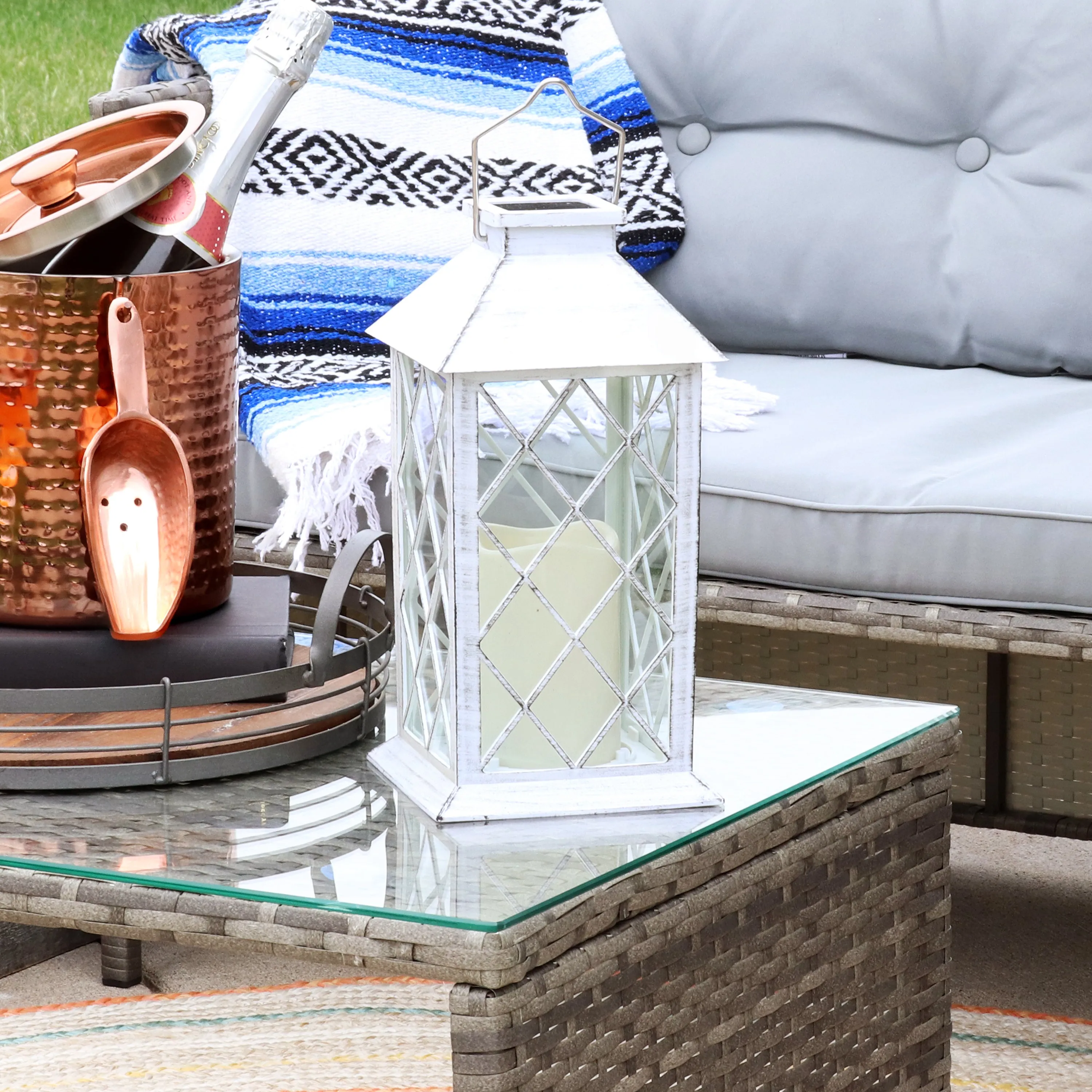 Sunnydaze Concord Outdoor Decorative Solar LED Candle Lantern