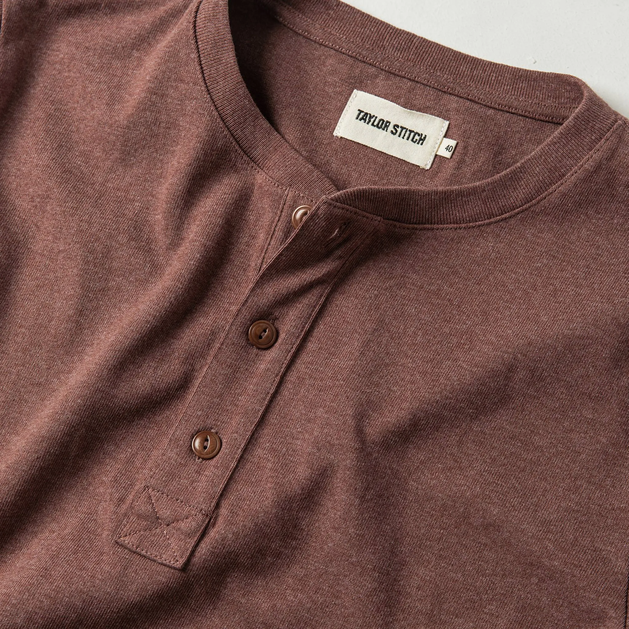 The Heavy Bag Henley in Burgundy