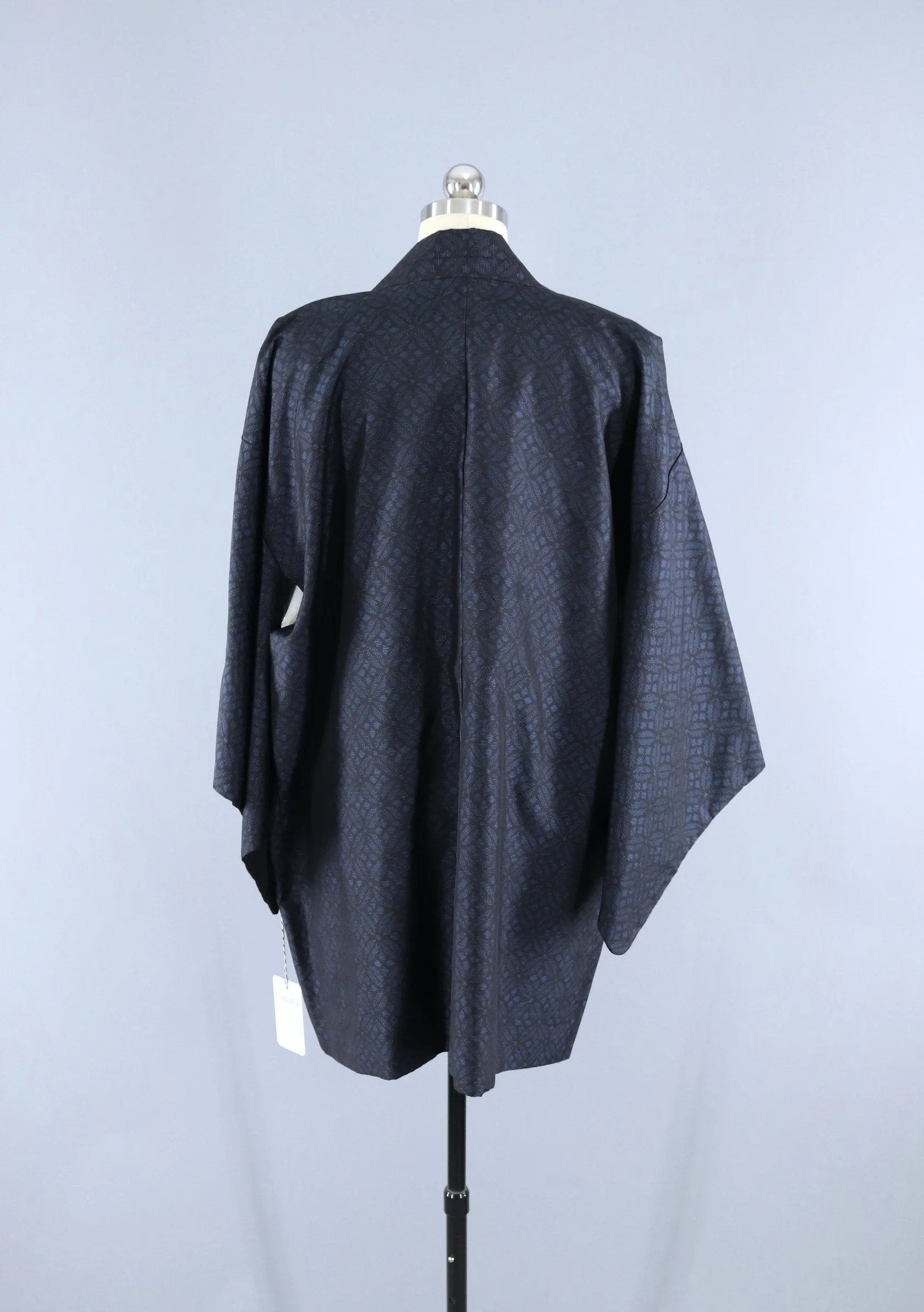 Vintage 1950s Rayon Haori Kimono Jacket Cardigan / Blue & Black IKAT